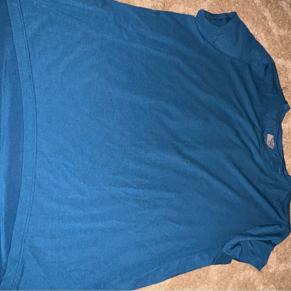 Athleta shirt